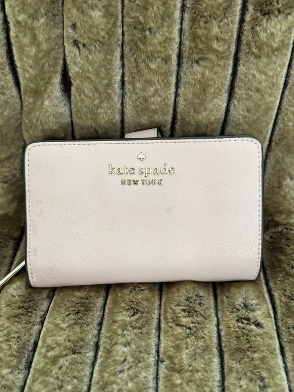 Gently Used Baby Pink Kate Spade New York Blush Pink Saffiano Zip Wallet